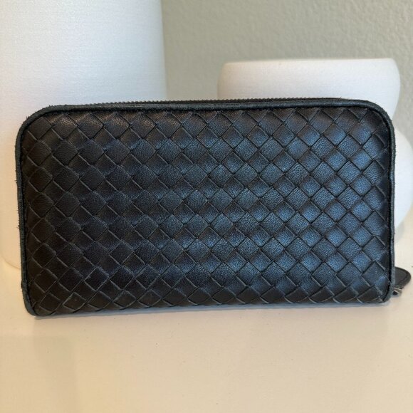 BOTTEGA VENETTA ZIPPER WALLET - Picture 1 of 11
